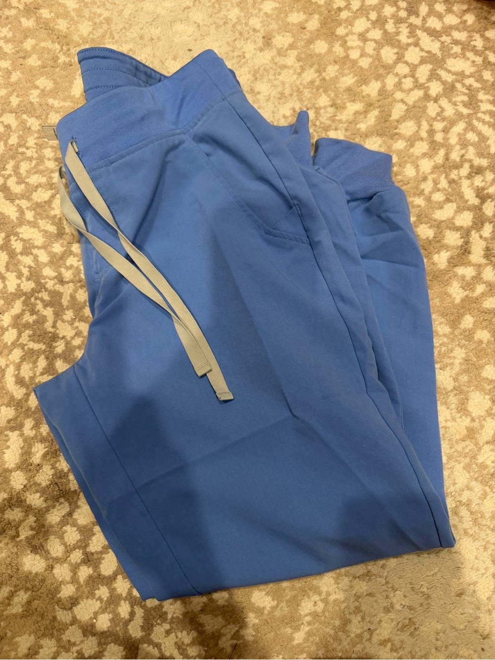 Set of 11 Figs Zamora joggers small petite - Picture 3 of 12
